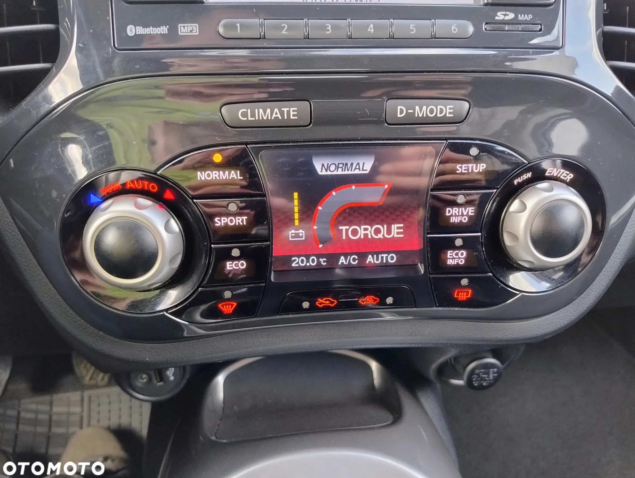 Nissan Juke 1.6 Tekna - 12