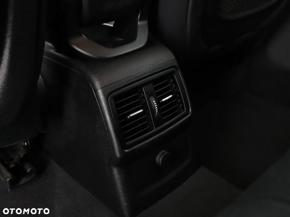 BMW X1 sDrive18d - 35