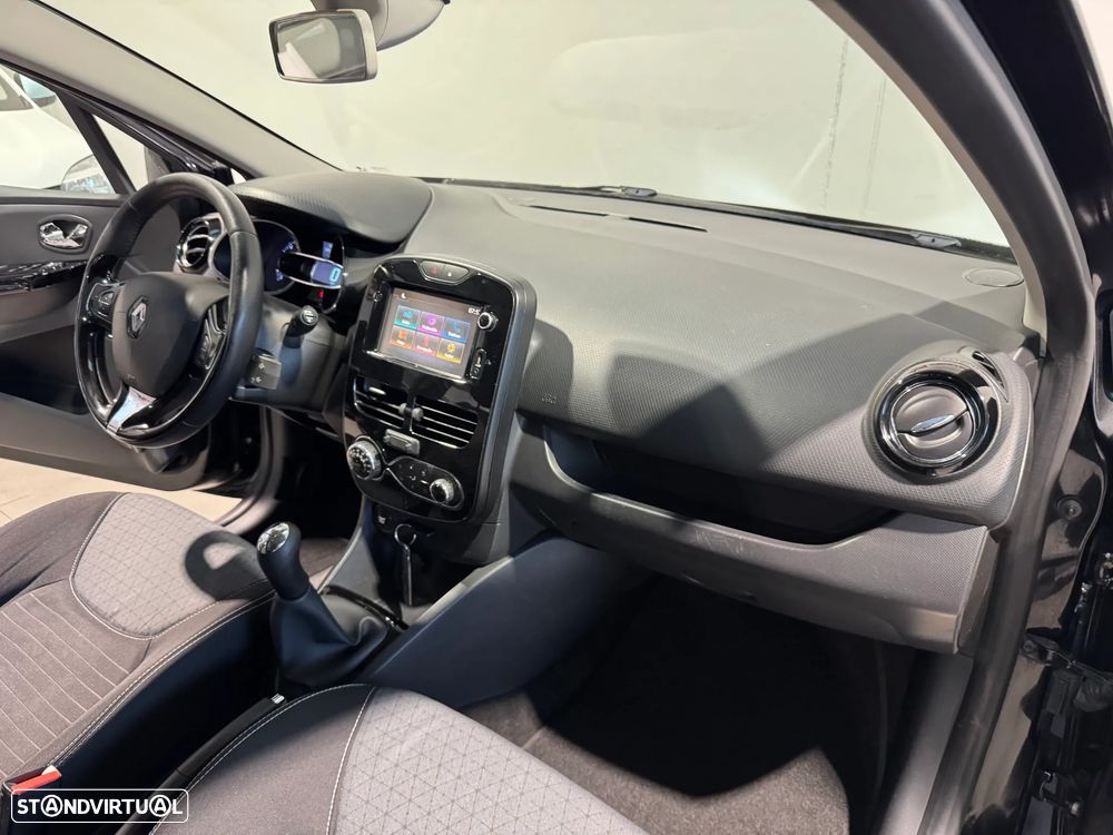 Renault Clio Sport Tourer TCe 90 Luxe - 17