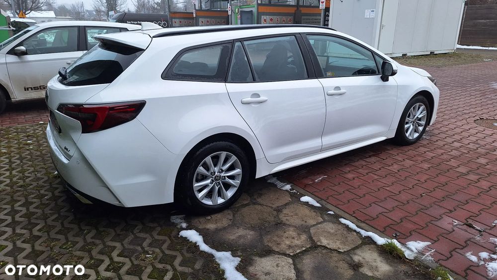 Toyota Corolla 1.8 Hybrid Comfort - 3
