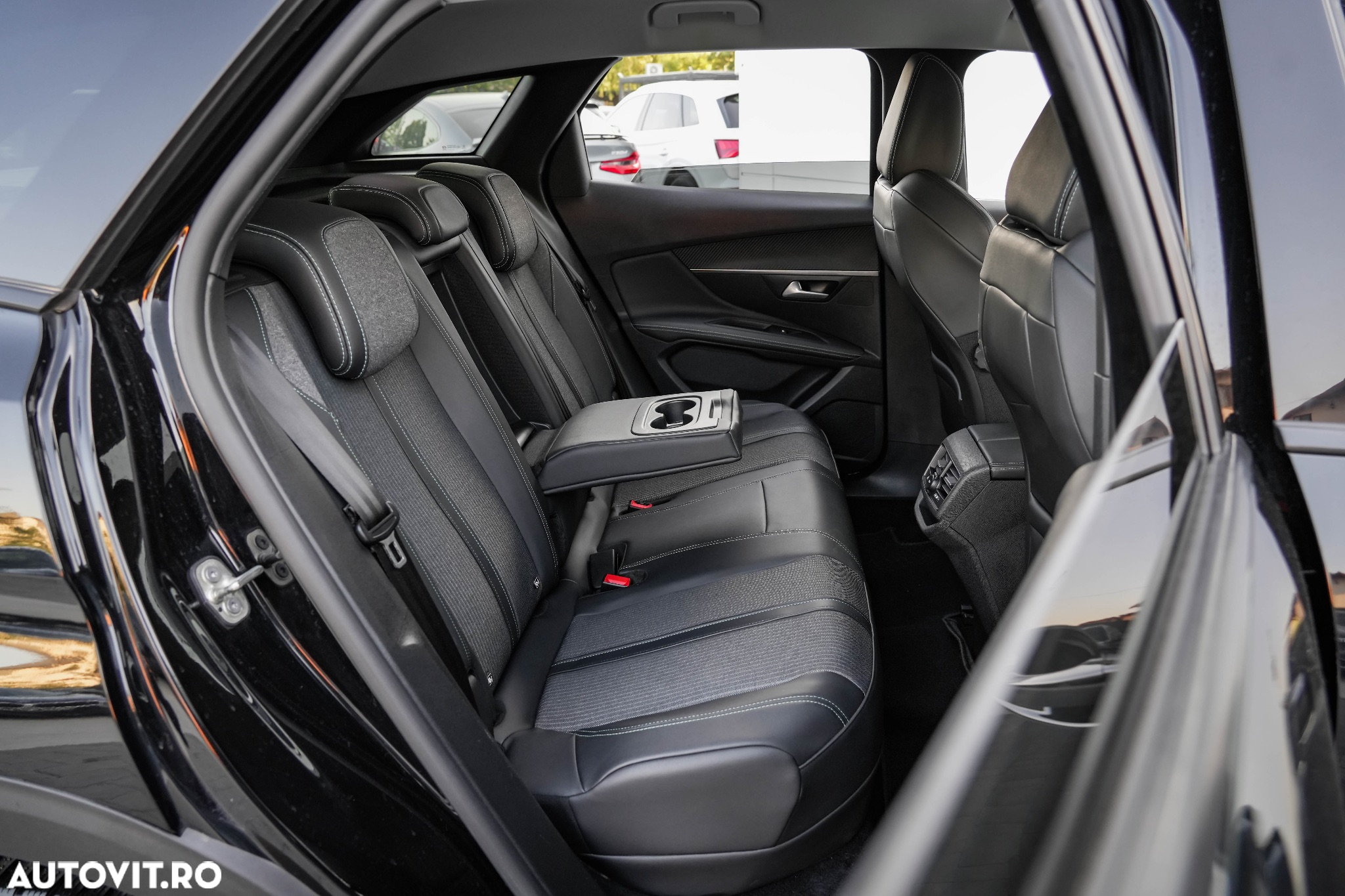 Peugeot 3008 PHEV EAT8 Allure - 20