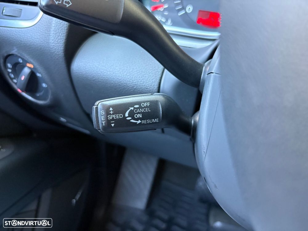 Audi Q7 3.0 TDI Sport Tiptronic - 22