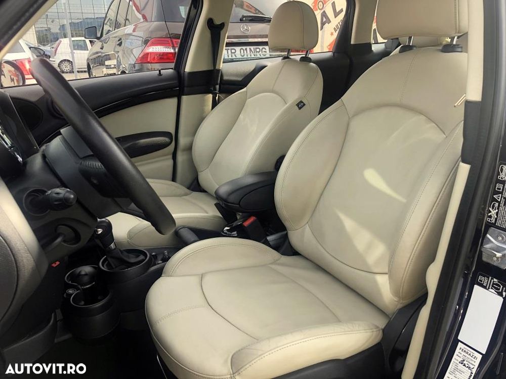 Mini Countryman - 11