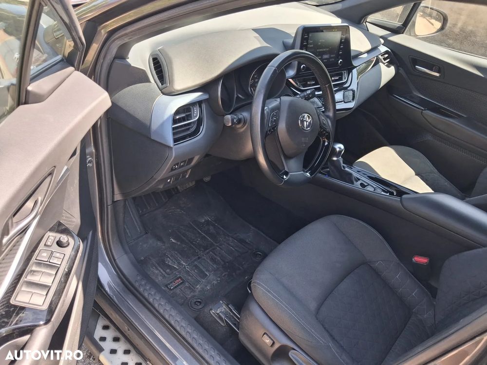Toyota C-HR 1.8 HSD 122 CP 4x2 CVT Style - 28