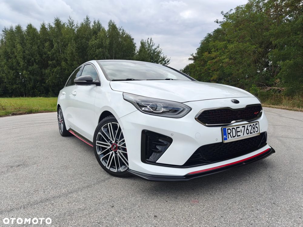Kia ProCeed - 8