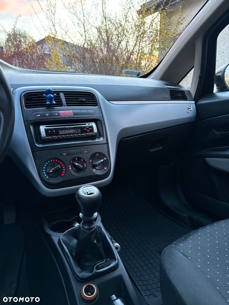 Fiat Grande Punto - 7