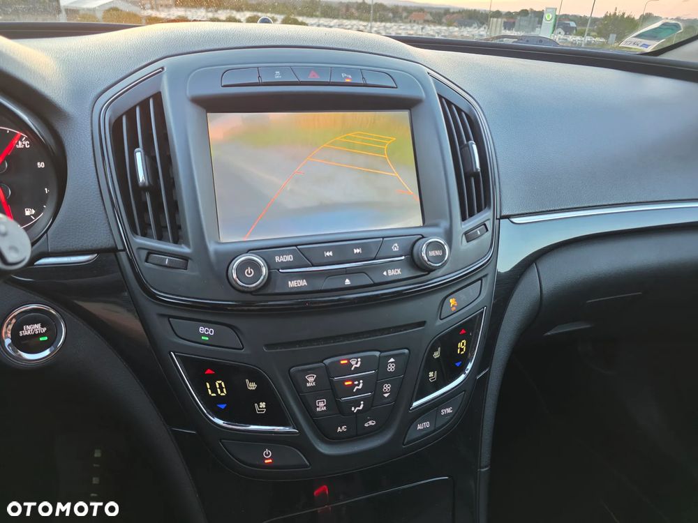 Opel Insignia - 11