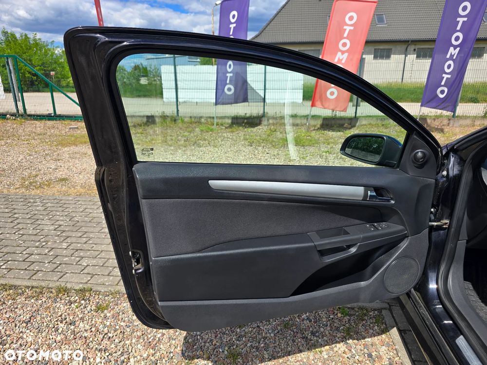 Opel Astra 1.6 T Sport - 16