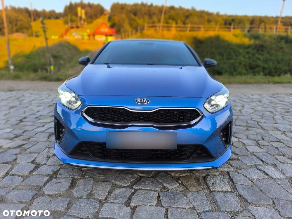 Kia ProCeed - 2