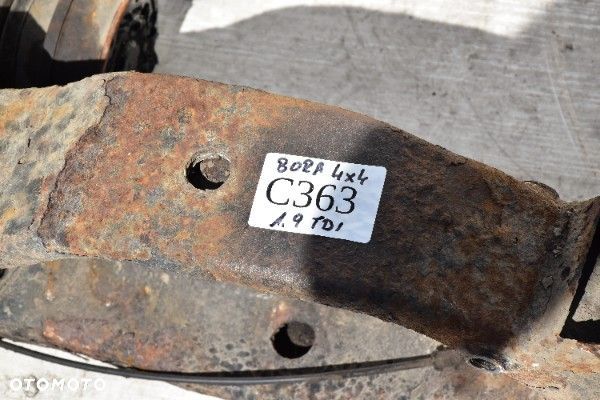 Belka Tylna VOLKSAGEN BORA 1.9 TDI 4Motion 4x4 - 4