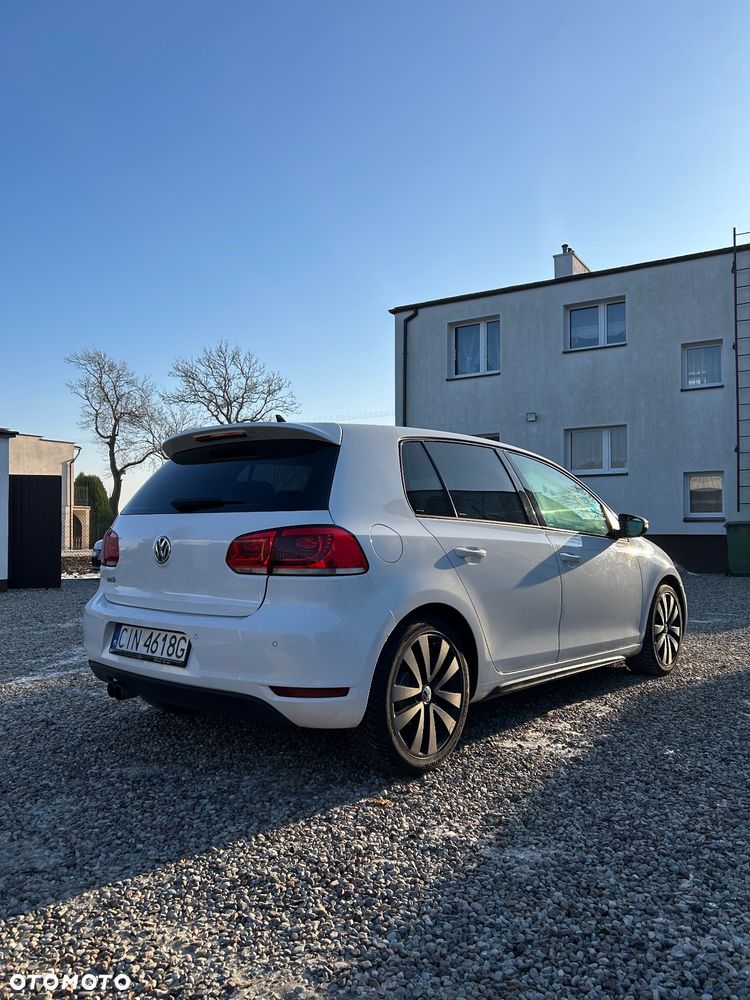 Volkswagen Golf 2.0 TDI DPF GTD - 4