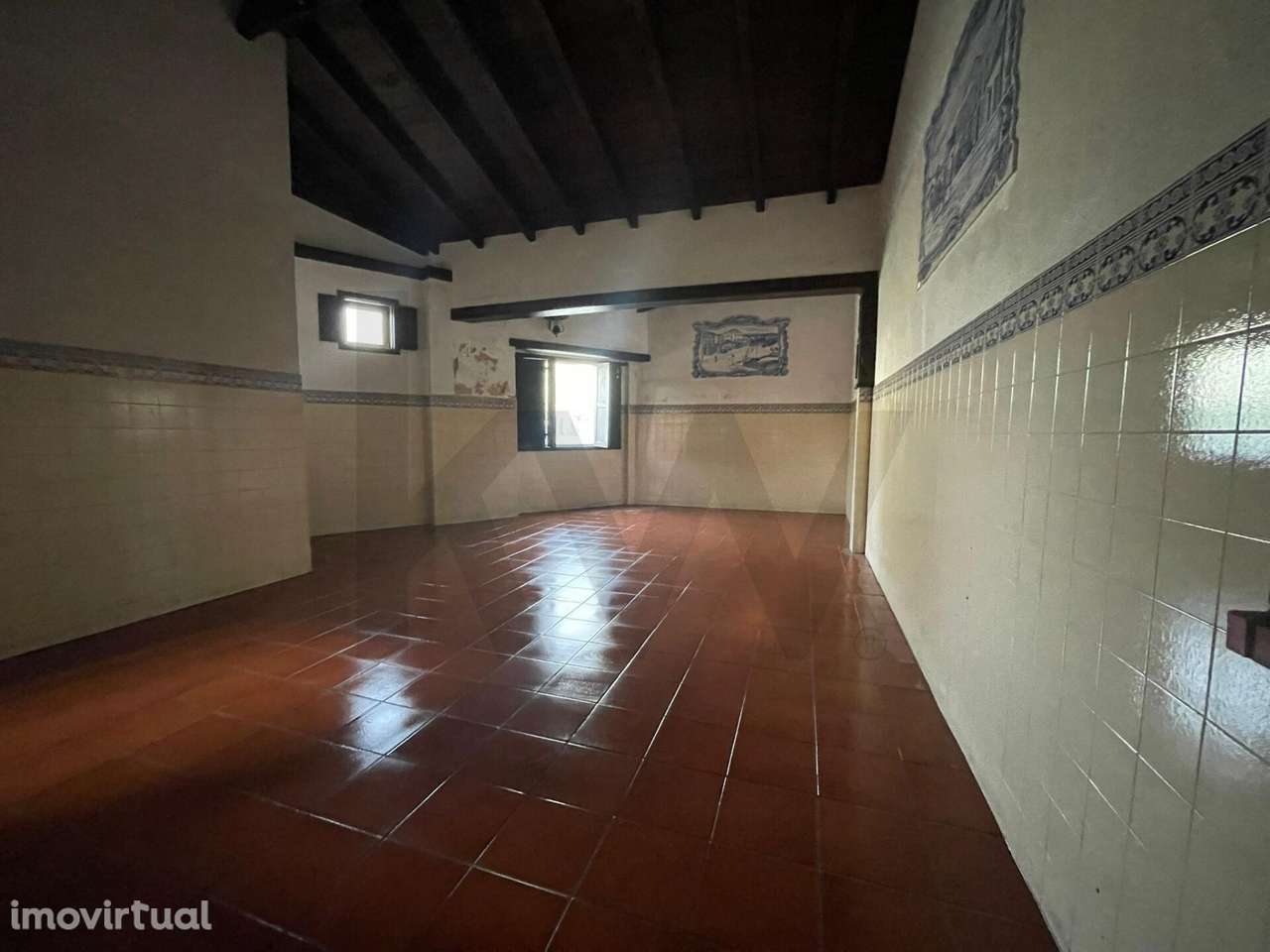 Oportunidade Exclusiva em Rio Maior: Espaço Versátil para Restauração - Grande imagem: 4/29