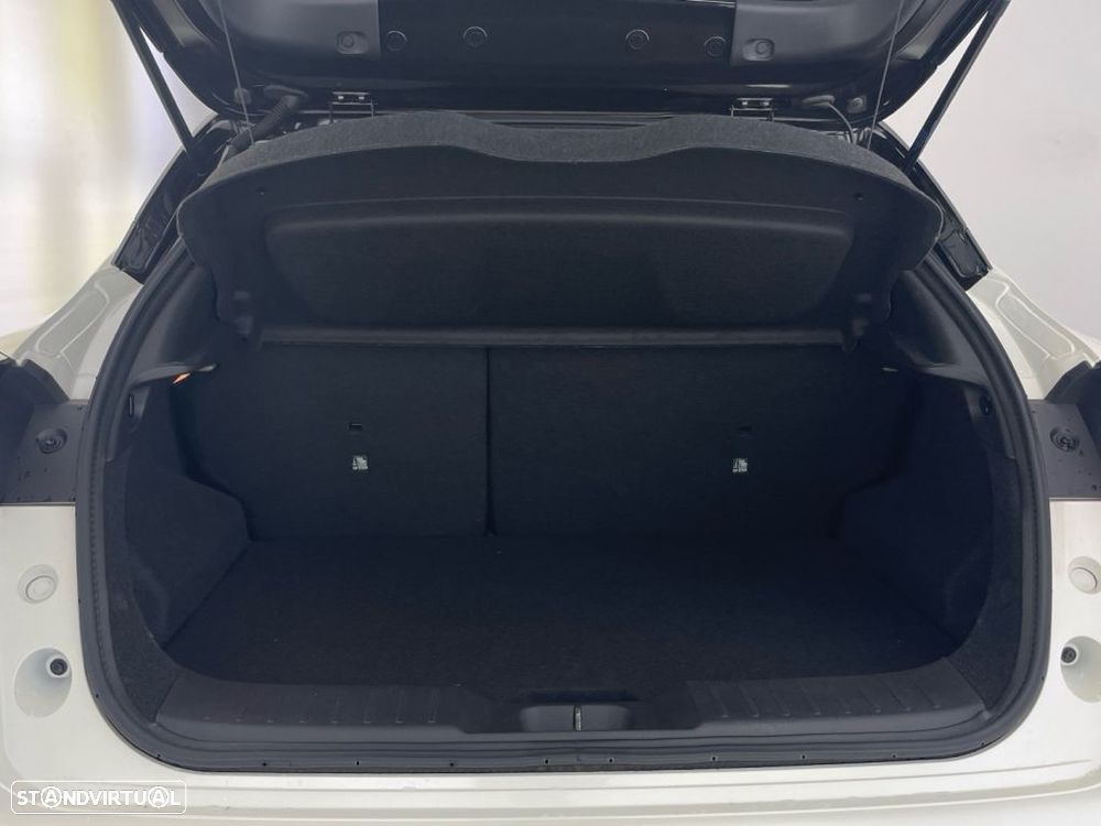 Nissan Juke 1.0 DIG-T N-Design Silver — fotografia 13