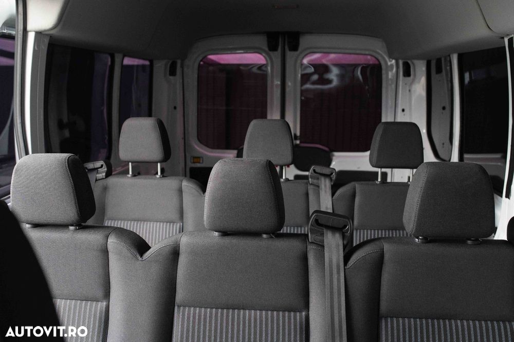 Ford Transit - 25