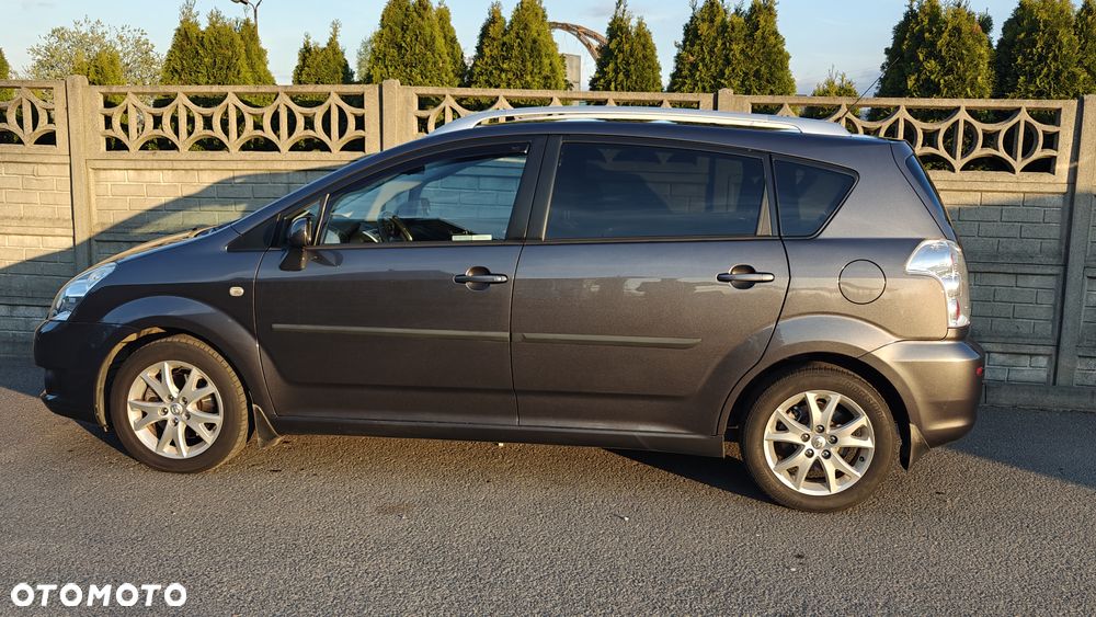 Toyota Corolla Verso 1.8 Gold - 19