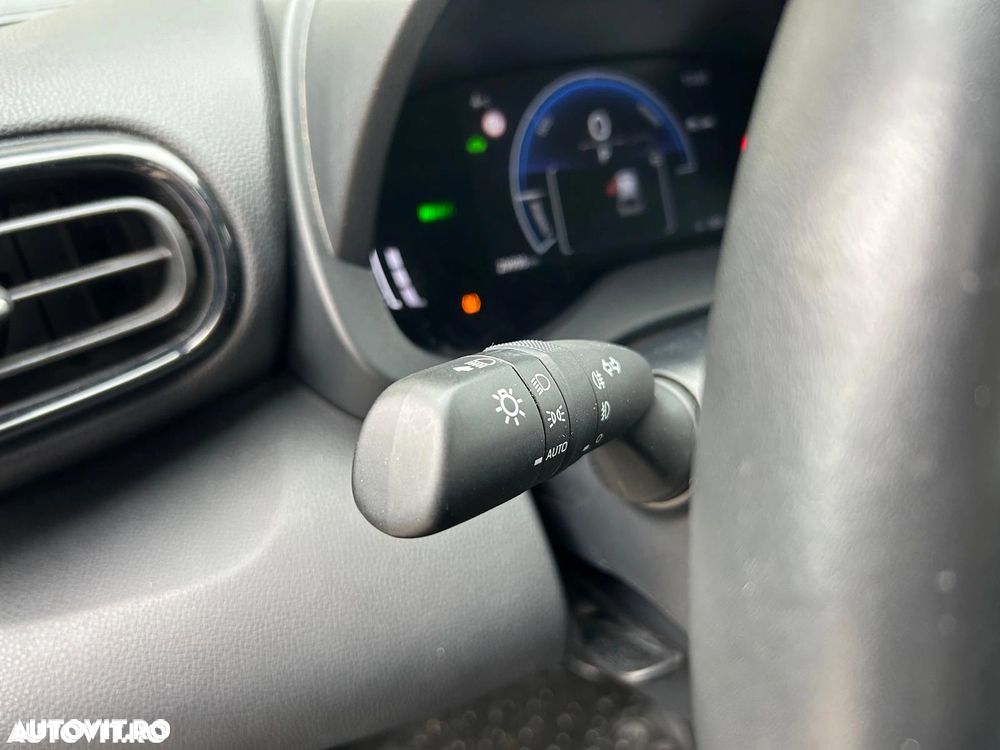 Toyota Yaris Cross 1.5 VVT-i HSD 116 4x2 HEV Business - 21