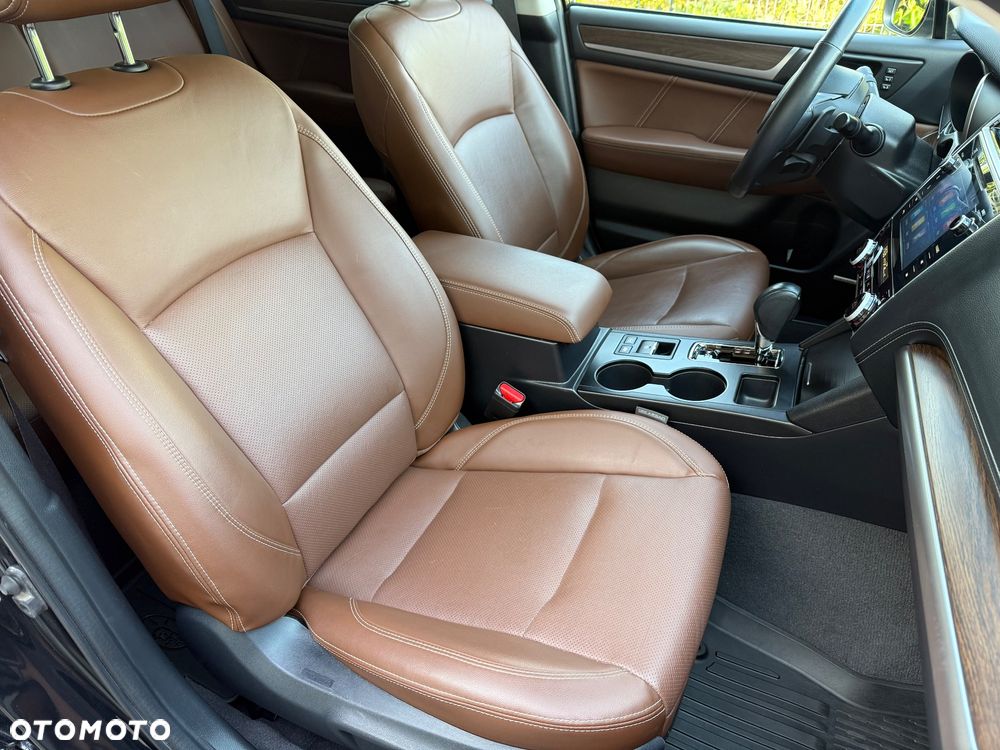 Subaru Outback - 16