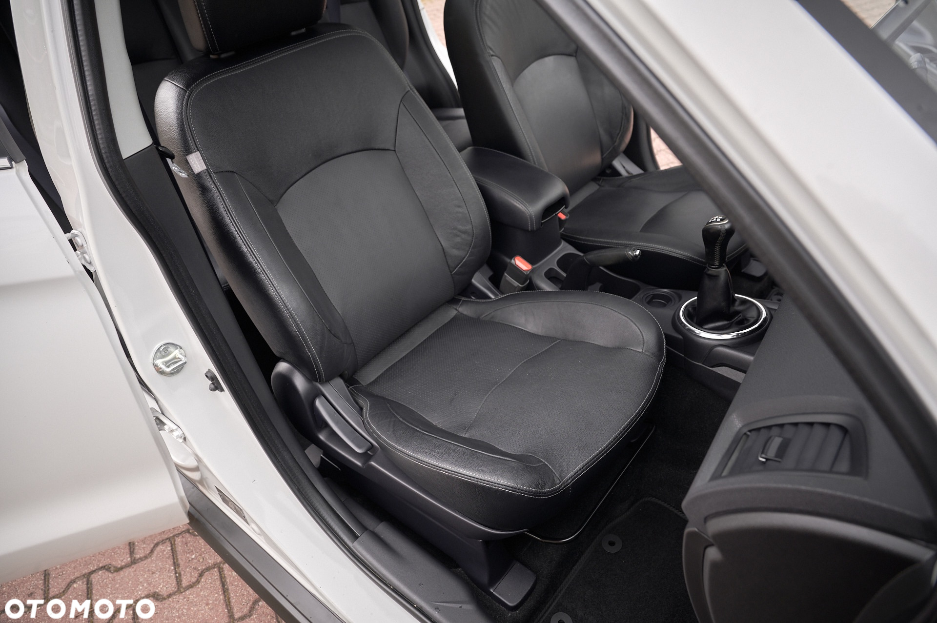 Mitsubishi ASX - 28