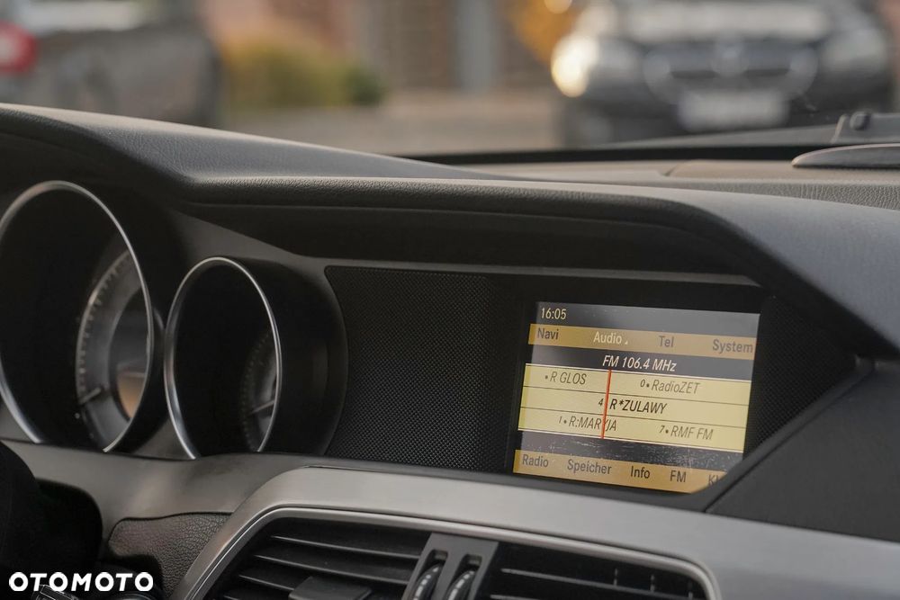 Mercedes-Benz Klasa C - 37