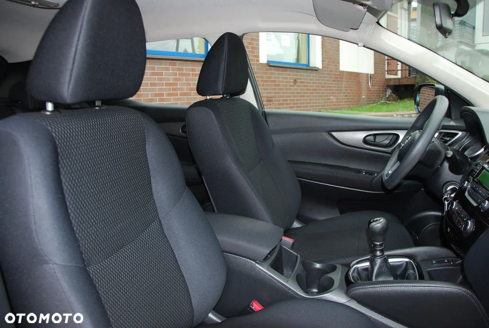 Nissan Qashqai - 11