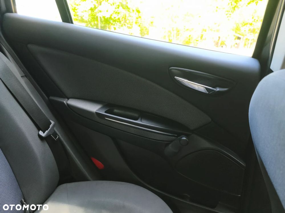 Fiat Bravo 1.9 Multijet 16V Dynamic - 21