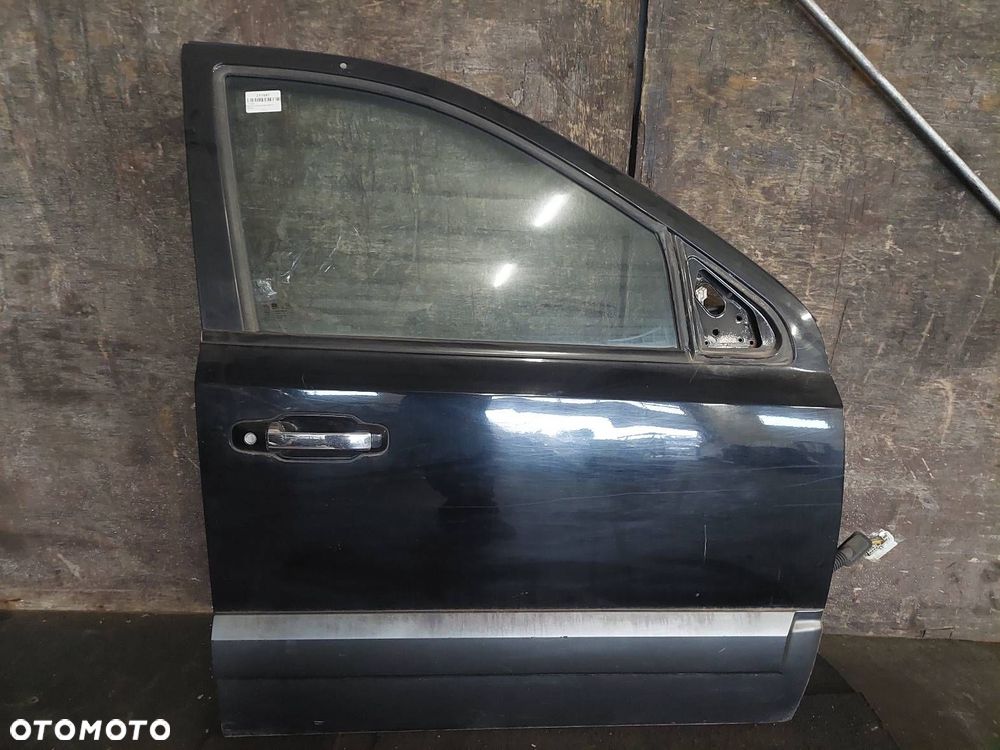 DRZWI KOMPLETNE PRAWY PRZÓD KIA SORENTO I YC - 1
