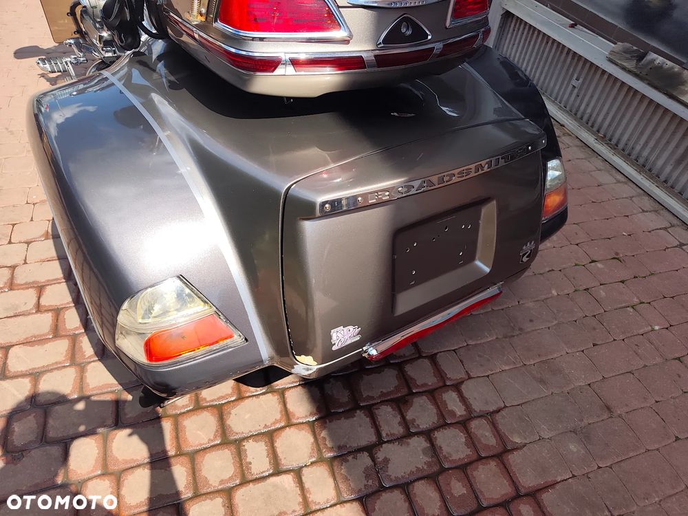 Honda GL - 10