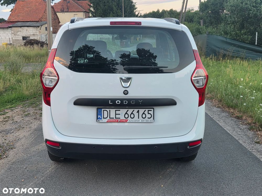 Dacia Lodgy SCe 100 Laureate - 8