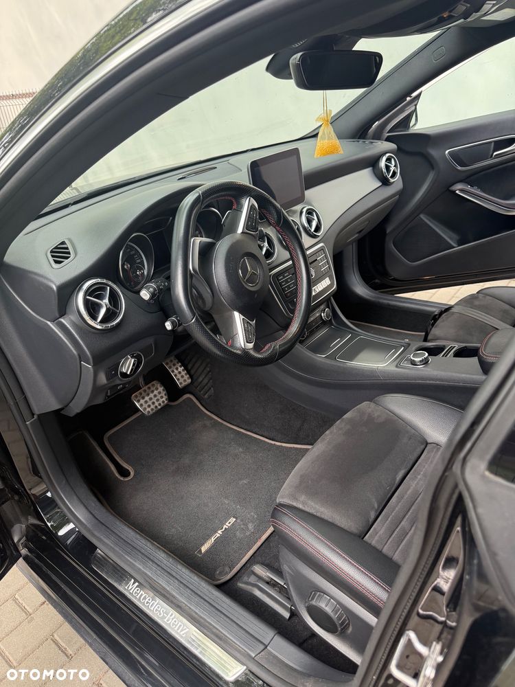 Mercedes-Benz CLA 180 7G-DCT - 8