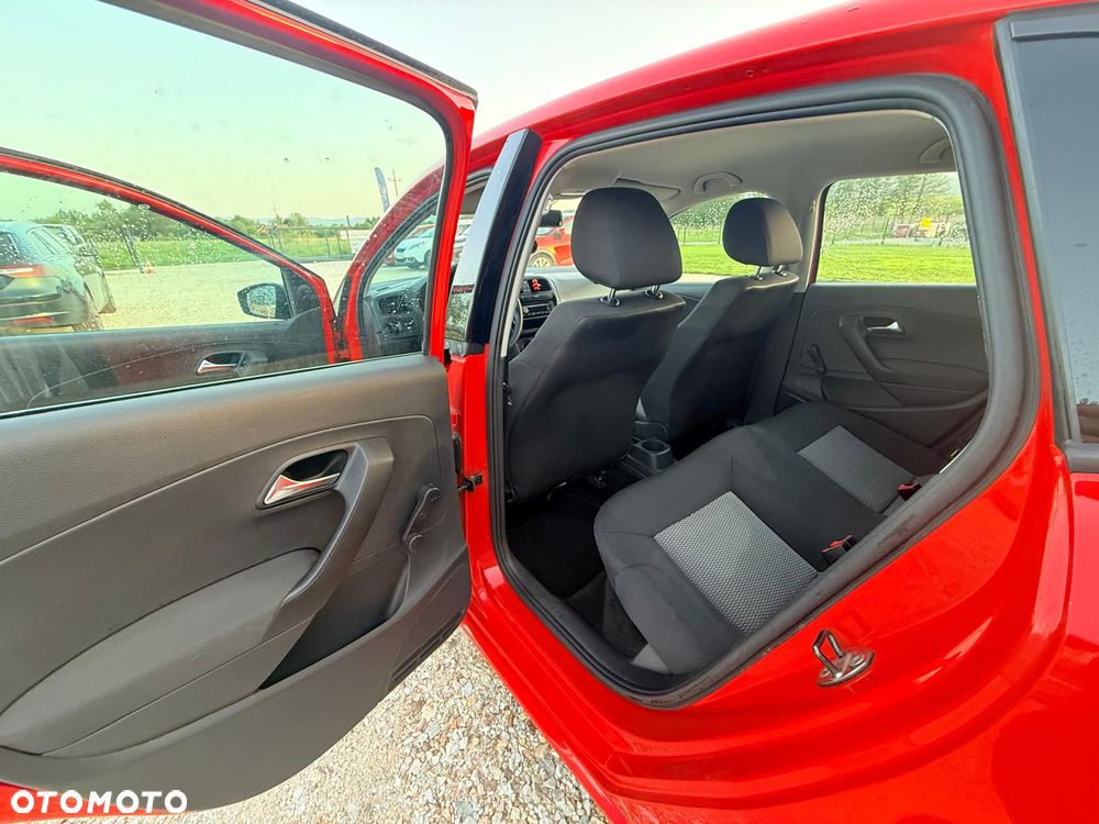 Volkswagen Polo 1.2 Comfortline - 18