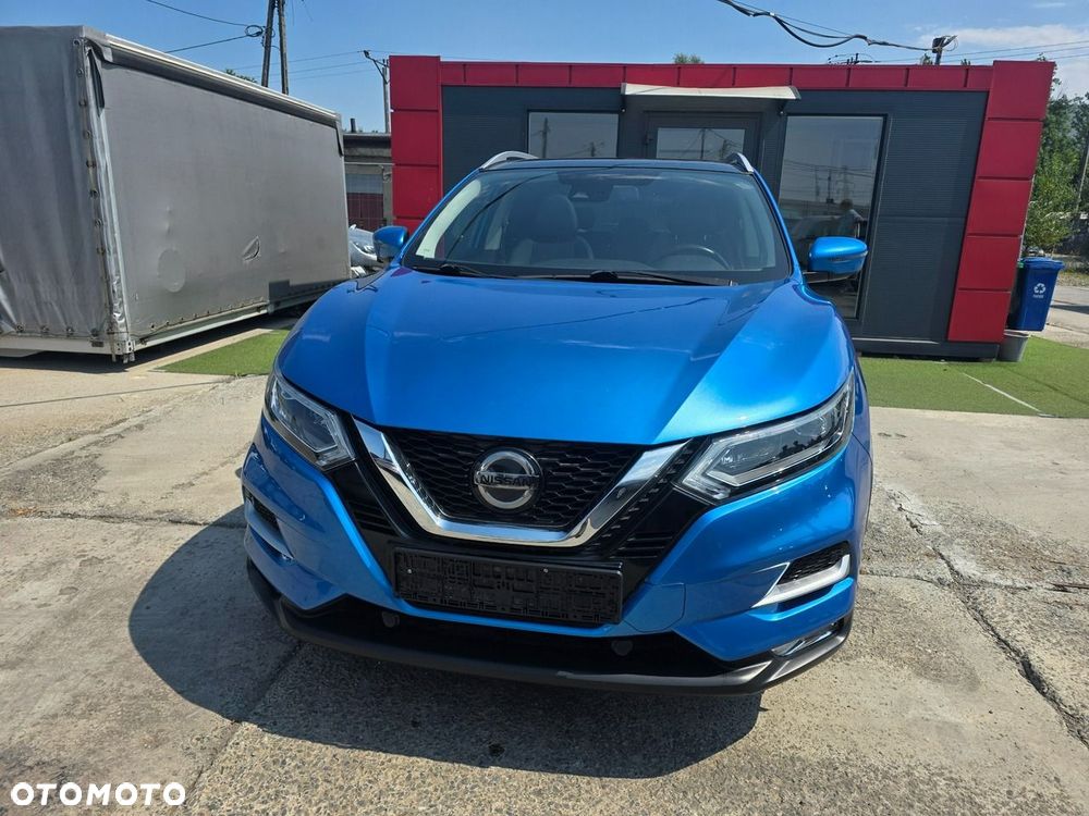 Nissan Qashqai - 2