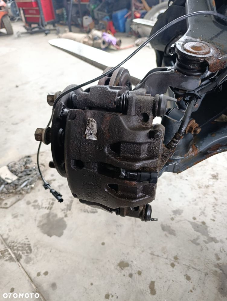 BELKA OŚ PRZEDNIA IVECO DAILY SANKI 35C 5801771522 - 7