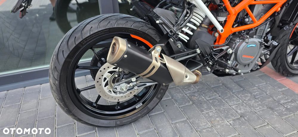 KTM Duke - 13