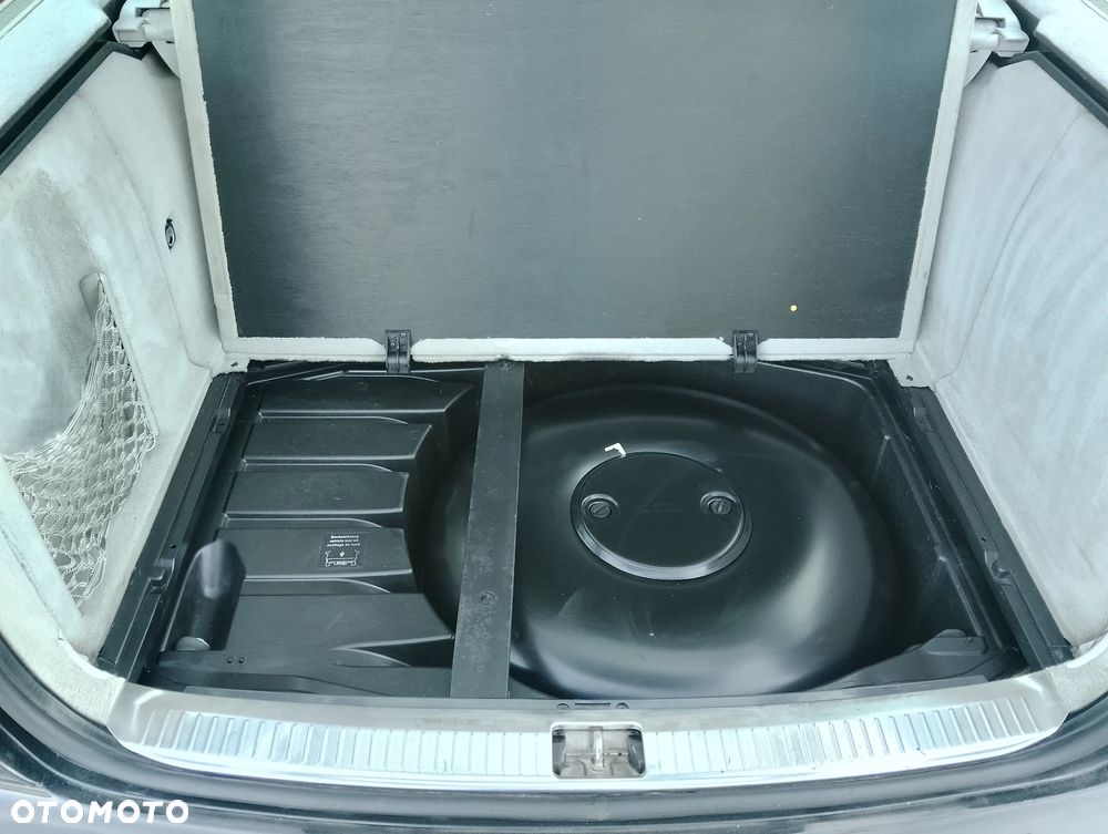 Mercedes-Benz Klasa C - 22