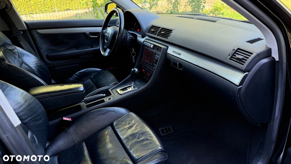 Audi A4 Avant - 9