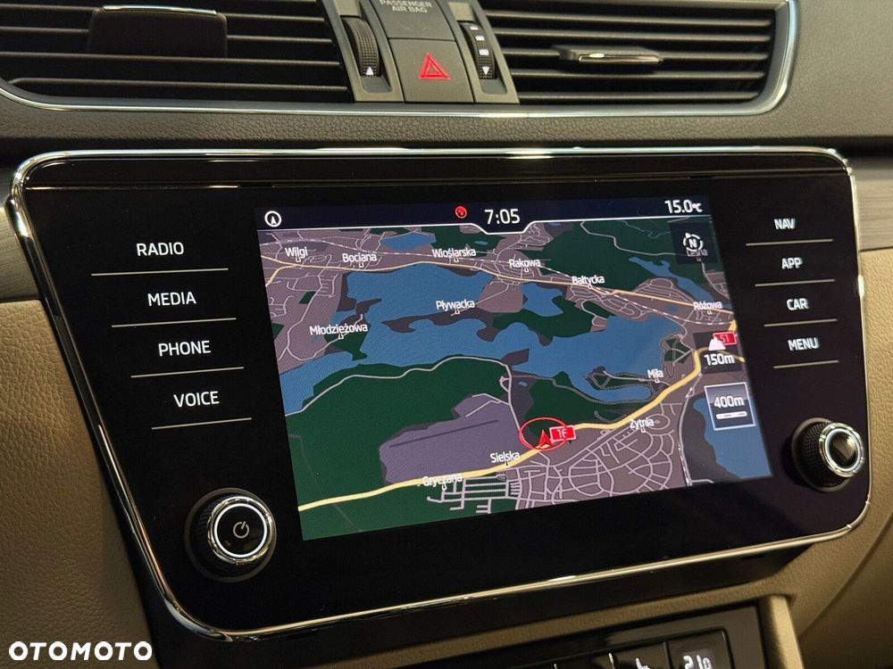 Skoda Superb 1.5 TSI ACT Style DSG - 36