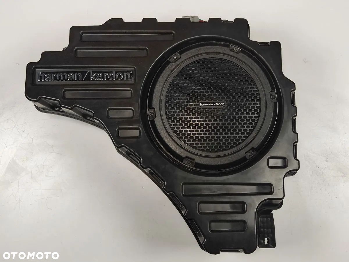 JEEP GRAND CHEROKEE WK2 16-21r Subwoofer Głośnik Harman Kardon - 1