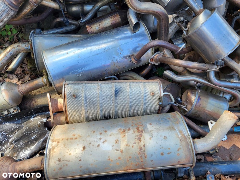 Iveco Daily Wydech Tłumik końcowy katalizator siatka - 5