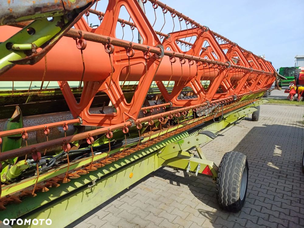 Claas Lexion - 16