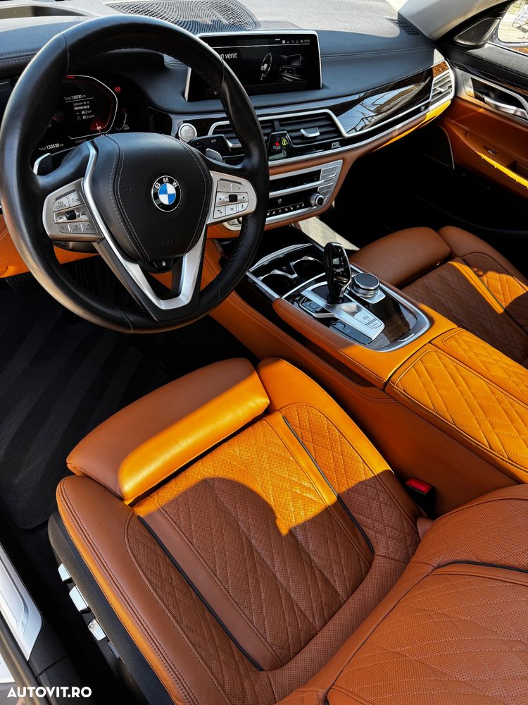 BMW Seria 7 740d xDrive - 8