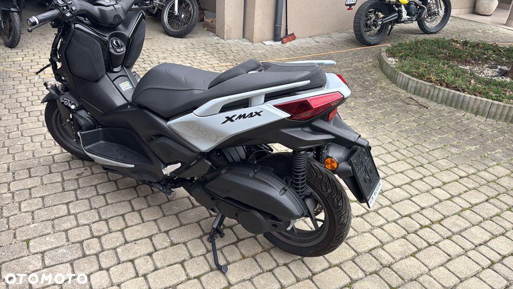 Yamaha X-max