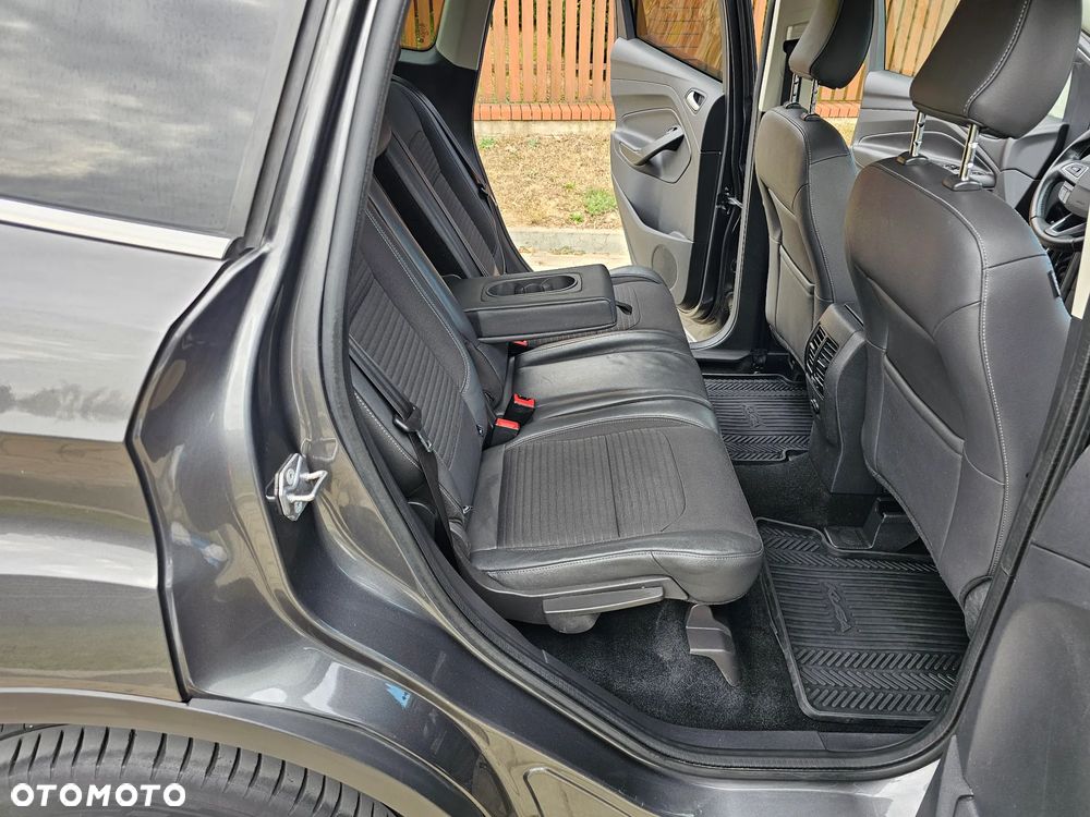 Ford Kuga 2.0 TDCi FWD Titanium Plus - 10