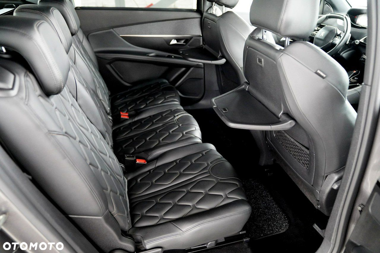 Peugeot 5008 1.6 PureTech GT Line S&S EAT8 - 27
