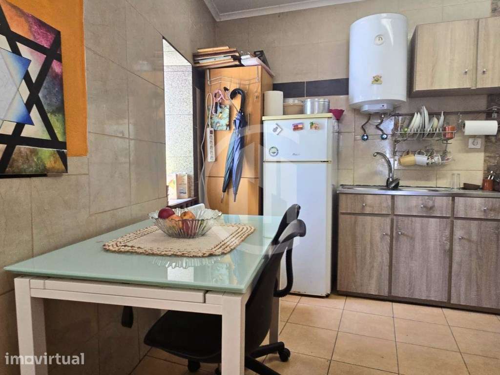 Moradia com Potencial Habitacional e Comercial no Coração Histórico... - Grande imagem: 4/16