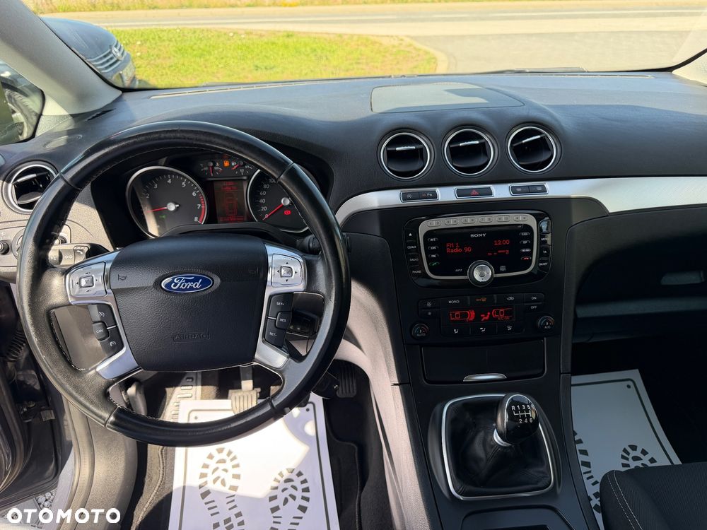 Ford S-Max 1.6 EcoBoost Titanium - 29