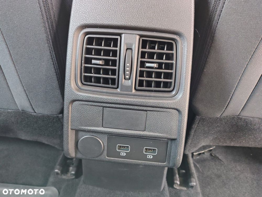 Renault Arkana 1.3 TCe mHEV Zen EDC - 29