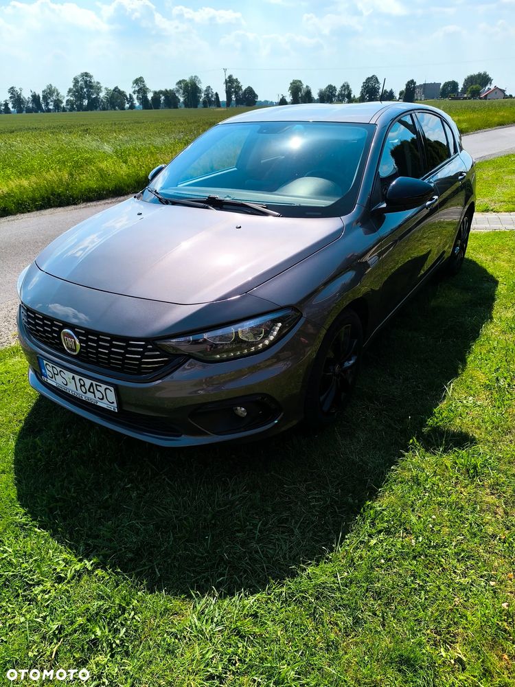 Fiat Tipo 1.4 T-Jet 16v S-Design - 4