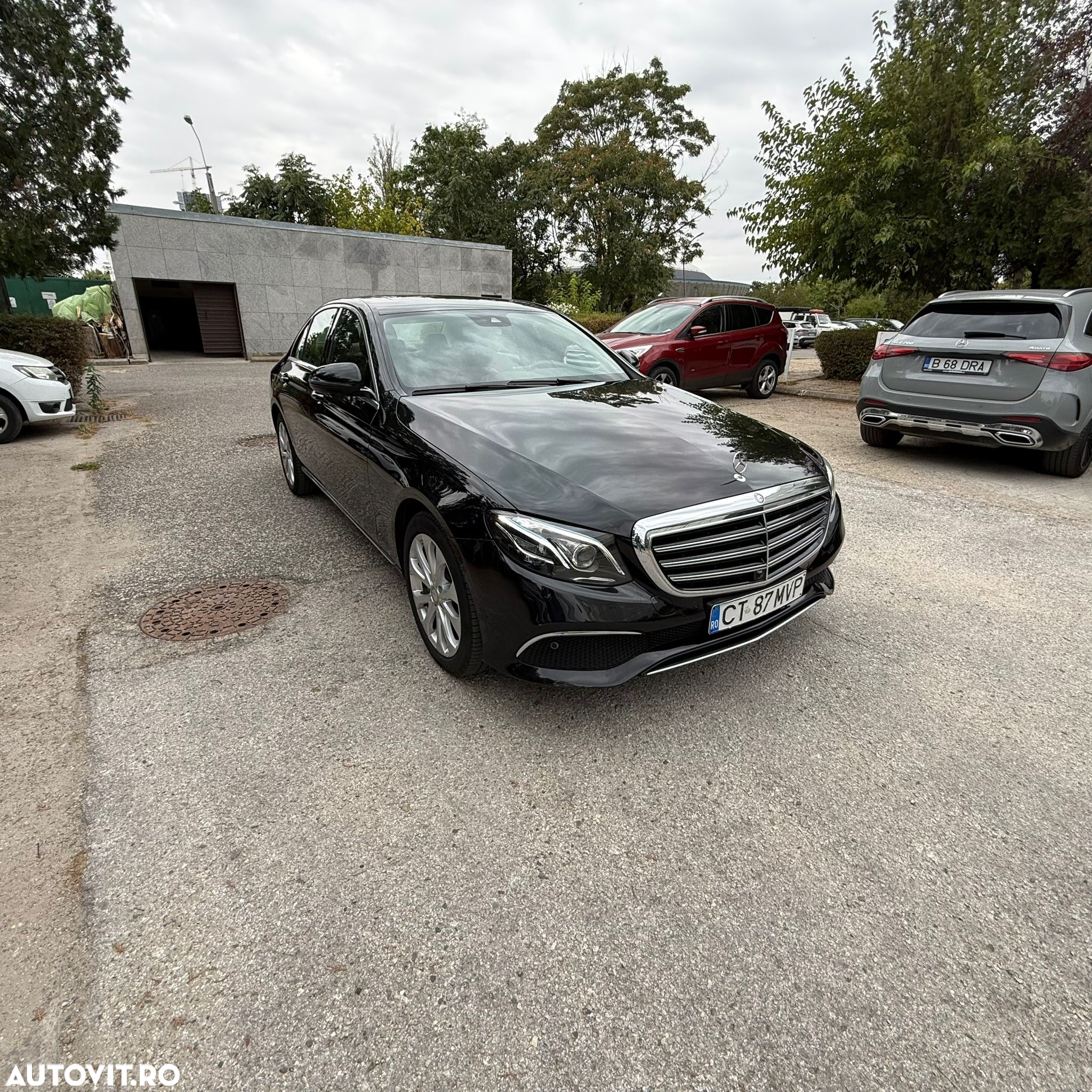 Mercedes-Benz E 220 d Aut. - 8