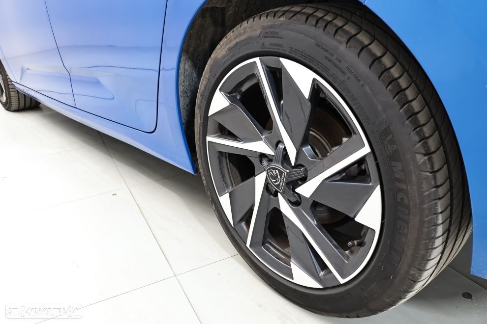 Peugeot 308 1.2 PureTech Allure Pack - 14