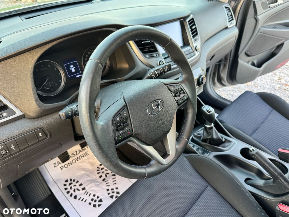 Hyundai Tucson 1.6 GDi Style 2WD - 24